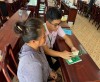 Ngân hàng chính sách xã hội thị xã Chơn Thành  triển khai chi trả an sinh xã hội không dùng tiền mặt